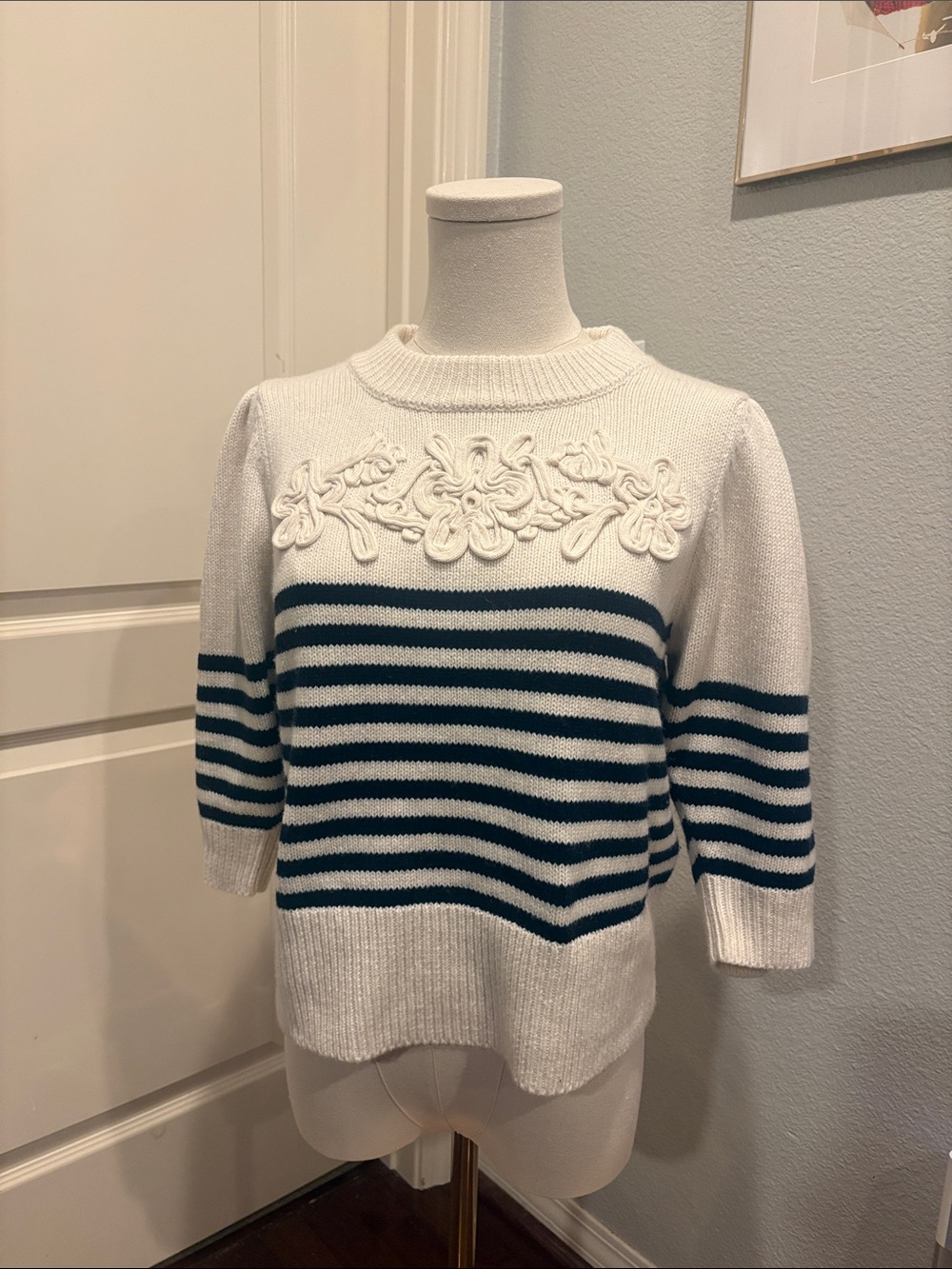 Rails Martha Striped Floral Appliqué Puff Sleeve ivory navy Sweater EUC Size S